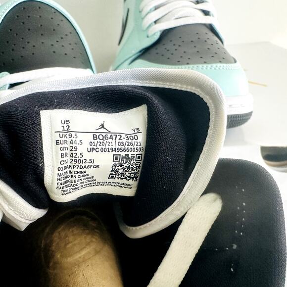 Nike Womens Air Jordan 1 Mid Light Dew/Teal Mint/Noir 12 NEW Unisex BQ6472-300 - Picture 6 of 12